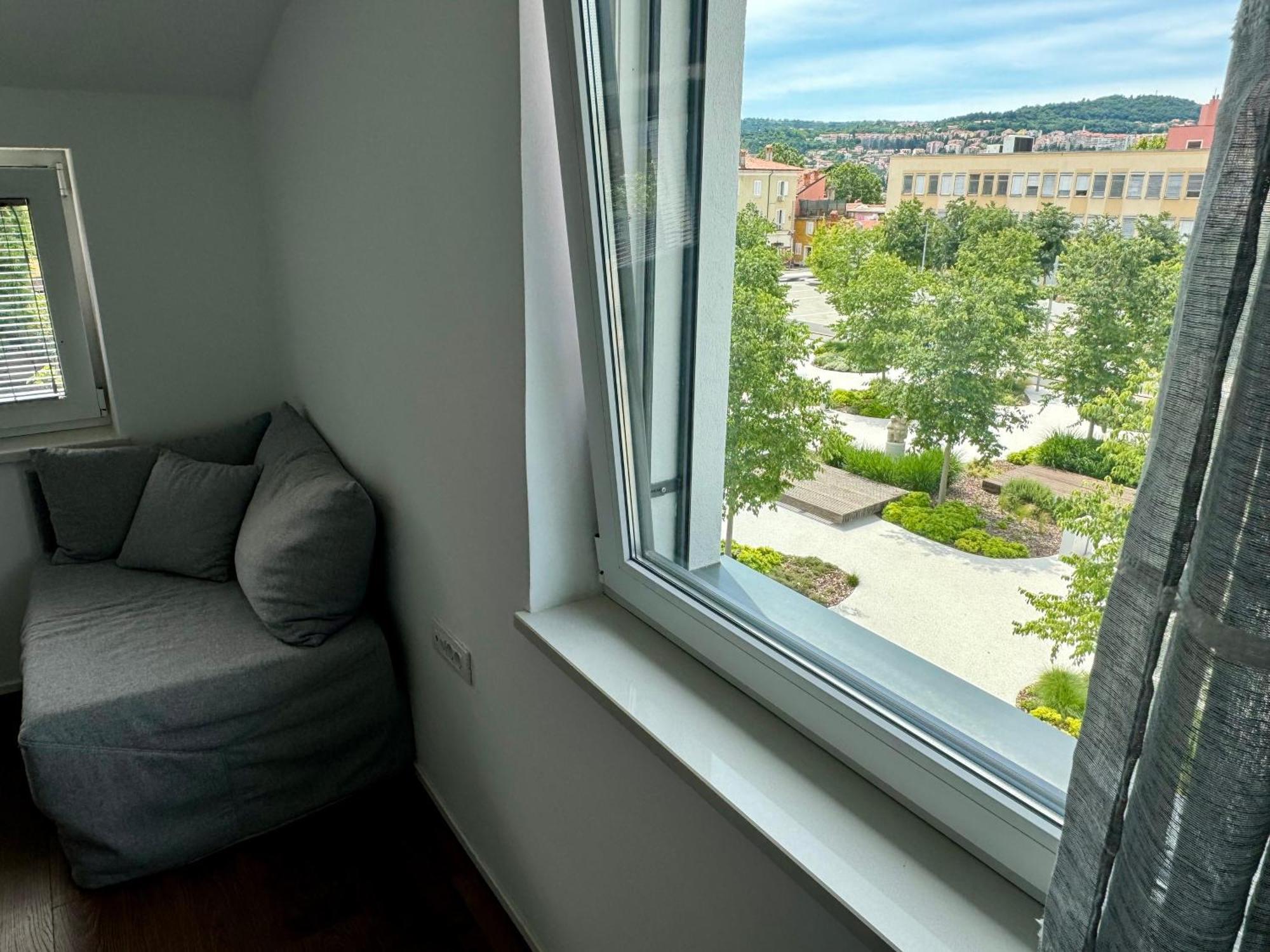 Apartments Artemus Belveder Koper Exterior foto